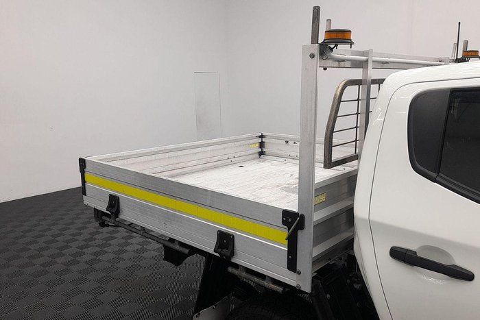 2022 Mitsubishi Triton GLX