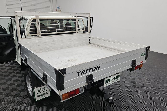 2022 Mitsubishi Triton GLX