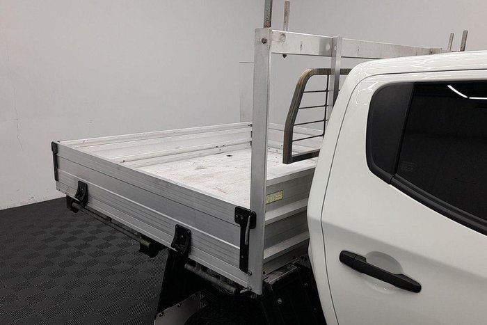 2022 Mitsubishi Triton GLX