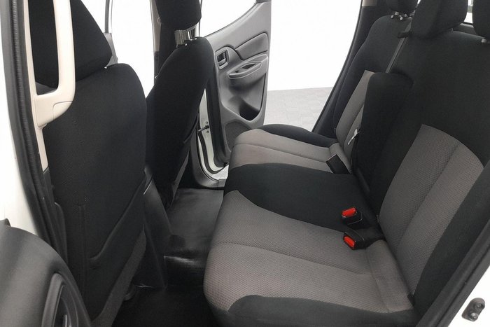 2022 Mitsubishi Triton GLX