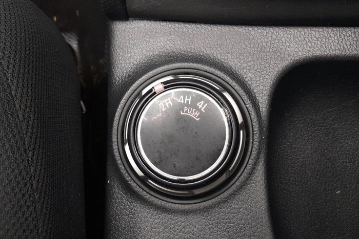 2022 Mitsubishi Triton GLX