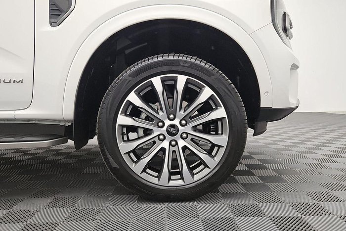 2023 Ford Everest Platinum