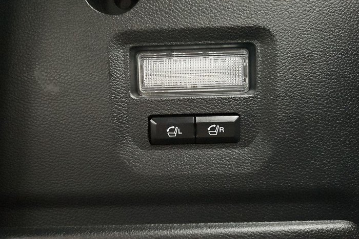 2023 Ford Everest Platinum