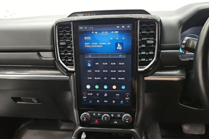 2023 Ford Everest Platinum