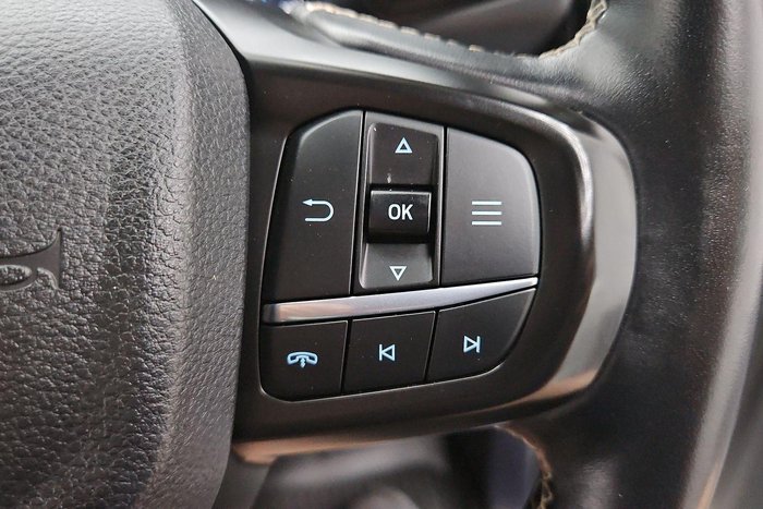 2023 Ford Everest Platinum