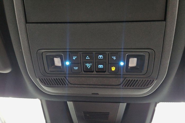 2023 Ford Everest Platinum