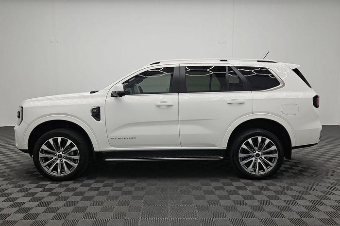 2023 Ford Everest Platinum