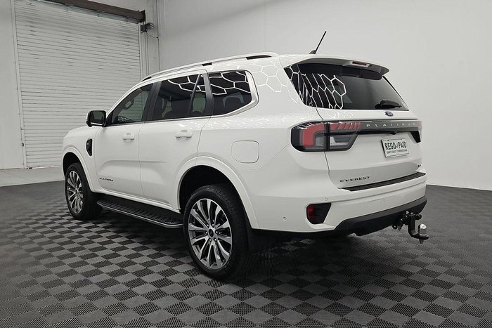 2023 Ford Everest Platinum