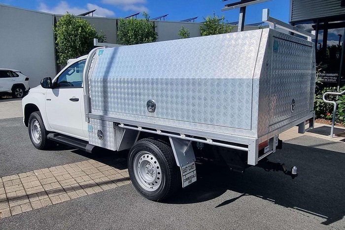 2023 Mitsubishi Triton GLX