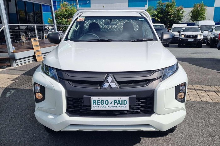 2023 Mitsubishi Triton GLX