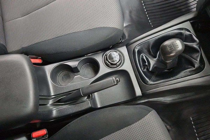 2023 Mitsubishi Triton GLX