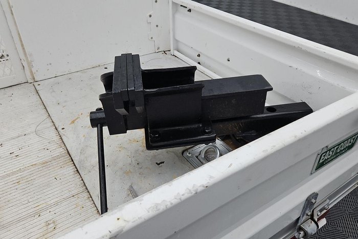 2019 Toyota Hilux SR