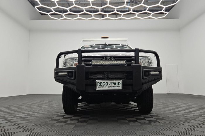 2019 Toyota Hilux SR