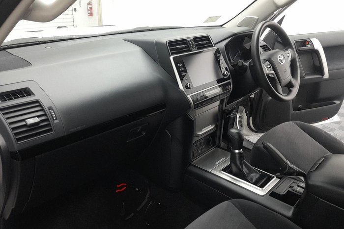 2022 Toyota Landcruiser Prado GX