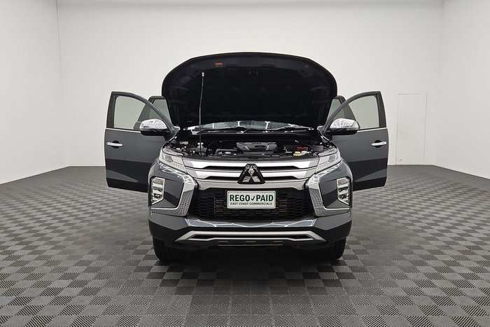 2023 Mitsubishi Pajero Sport GLS