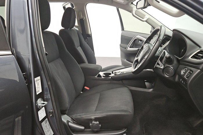 2023 Mitsubishi Pajero Sport GLS