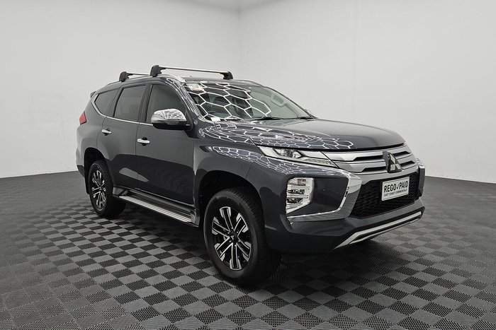 2023 Mitsubishi Pajero Sport GLS