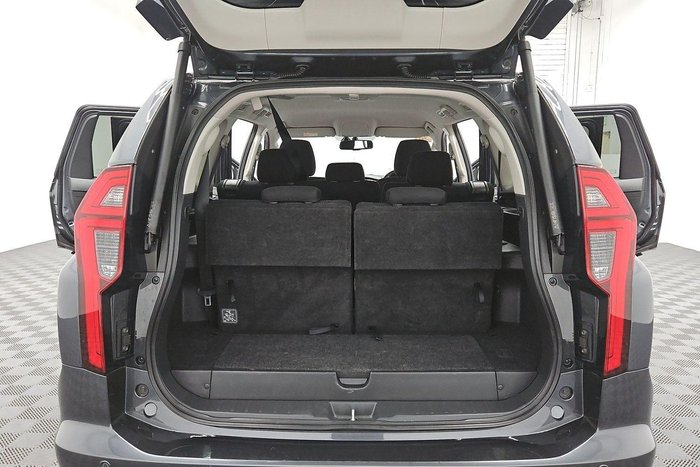 2023 Mitsubishi Pajero Sport GLS