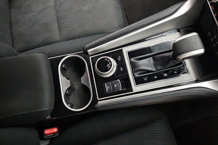 2023 Mitsubishi Pajero Sport GLS