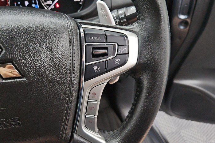 2023 Mitsubishi Pajero Sport GLS