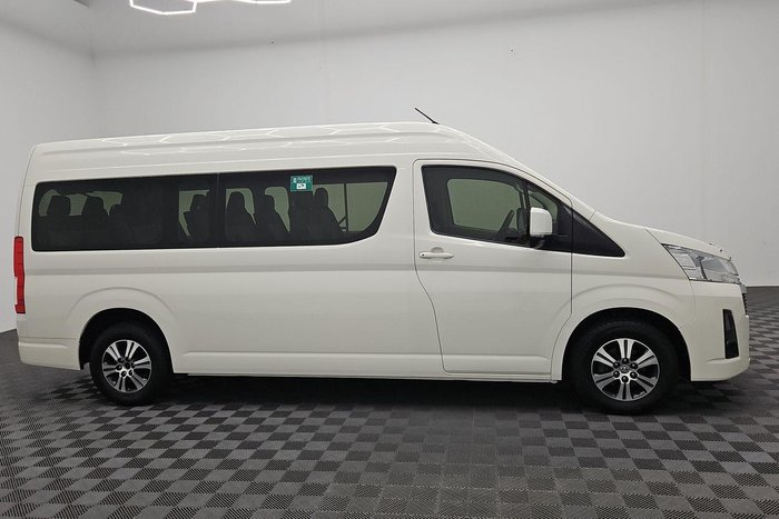 2020 Toyota Hiace Commuter GL