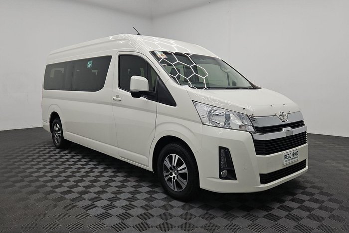 2020 Toyota Hiace Commuter GL