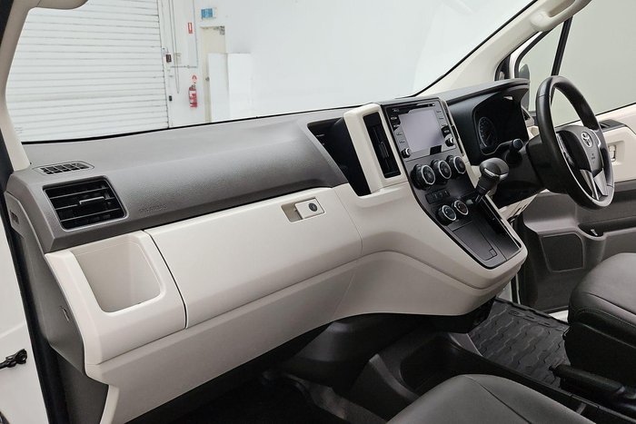 2020 Toyota Hiace Commuter GL