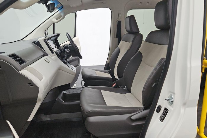 2020 Toyota Hiace Commuter GL