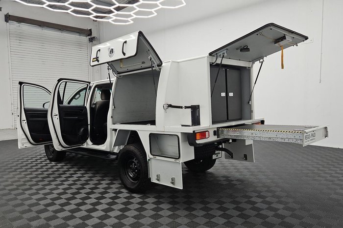 2018 Toyota Hilux SR