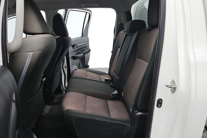 2018 Toyota Hilux SR