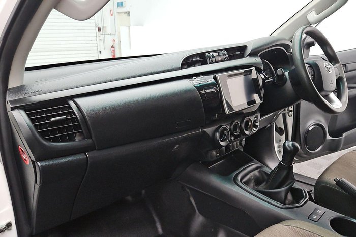 2018 Toyota Hilux SR