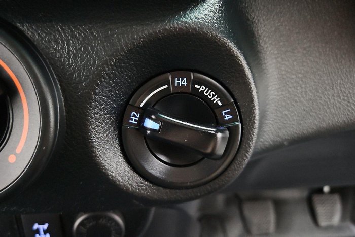 2018 Toyota Hilux SR