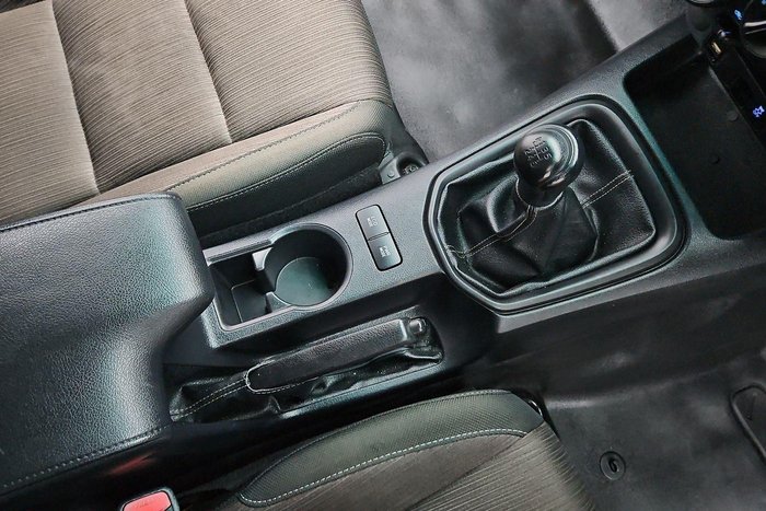 2018 Toyota Hilux SR