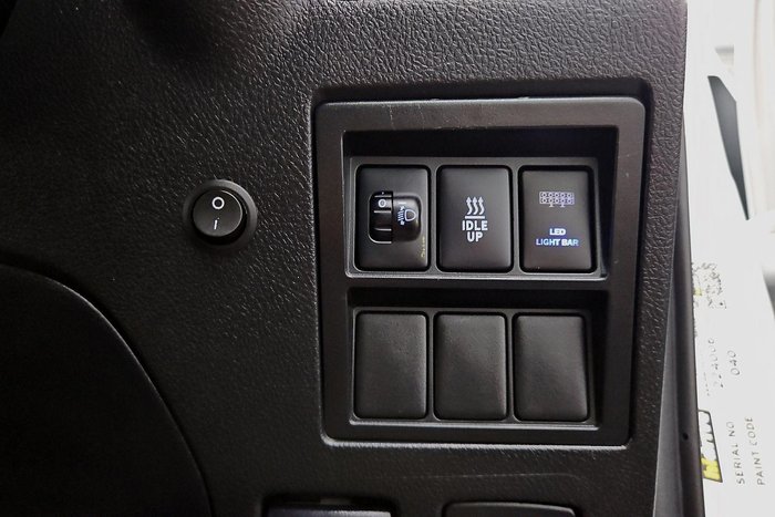 2018 Toyota Hilux SR