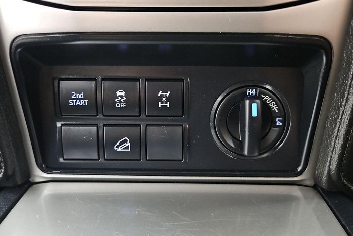 2020 Toyota Landcruiser Prado GX