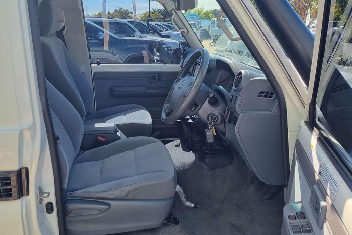 2022 Toyota Landcruiser GXL