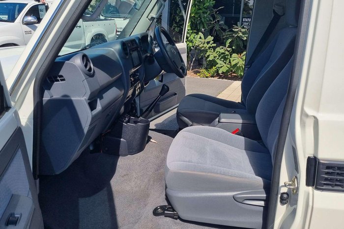 2022 Toyota Landcruiser GXL