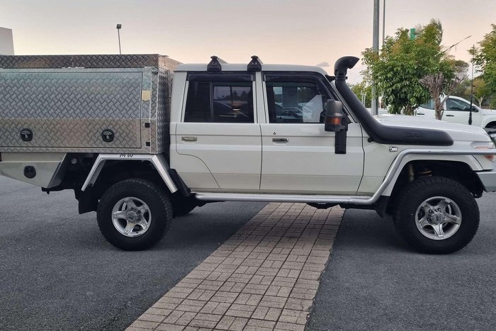 2020 Toyota Landcruiser