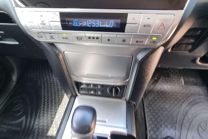 2023 Toyota Landcruiser Prado GXL