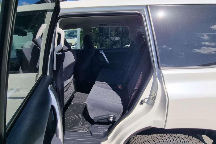 2023 Toyota Landcruiser Prado GXL