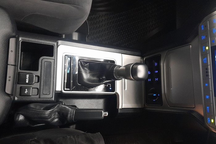 2023 Toyota Landcruiser Prado GXL