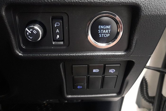 2023 Toyota Landcruiser Prado GXL