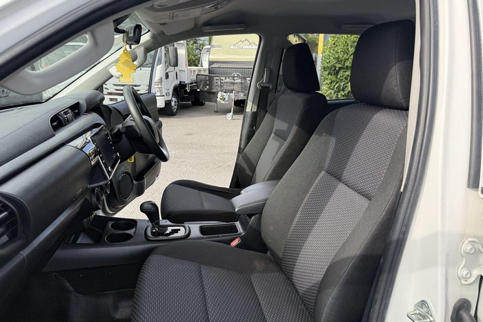 2020 Toyota Hilux Workmate