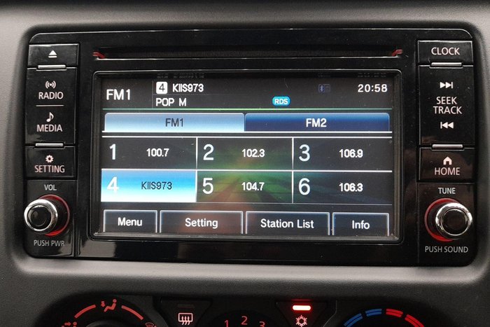 2022 Mitsubishi Triton GLX