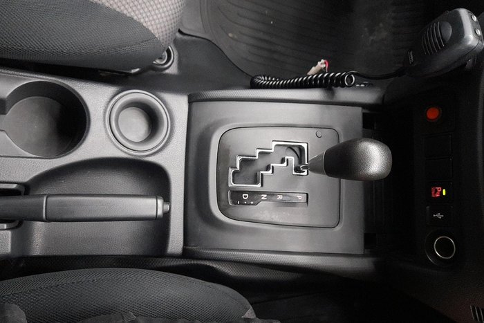 2022 Mitsubishi Triton GLX