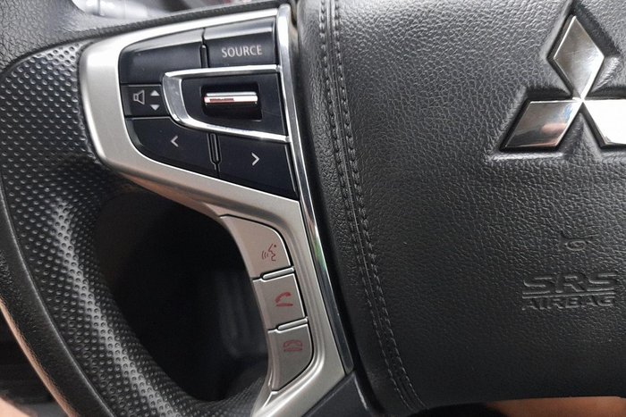 2022 Mitsubishi Triton GLX