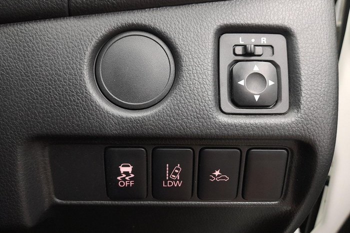 2022 Mitsubishi Triton GLX