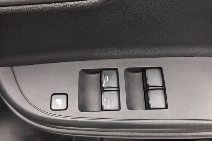 2022 Mitsubishi Triton GLX