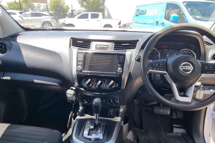 2021 Nissan Navara SL