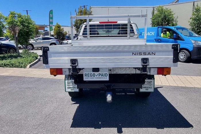 2021 Nissan Navara SL